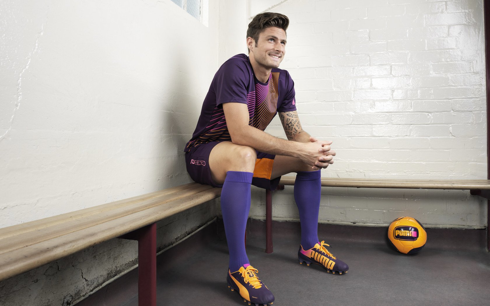 特奥·埃尔南德斯，韩国速胜曼城的完全无解对手